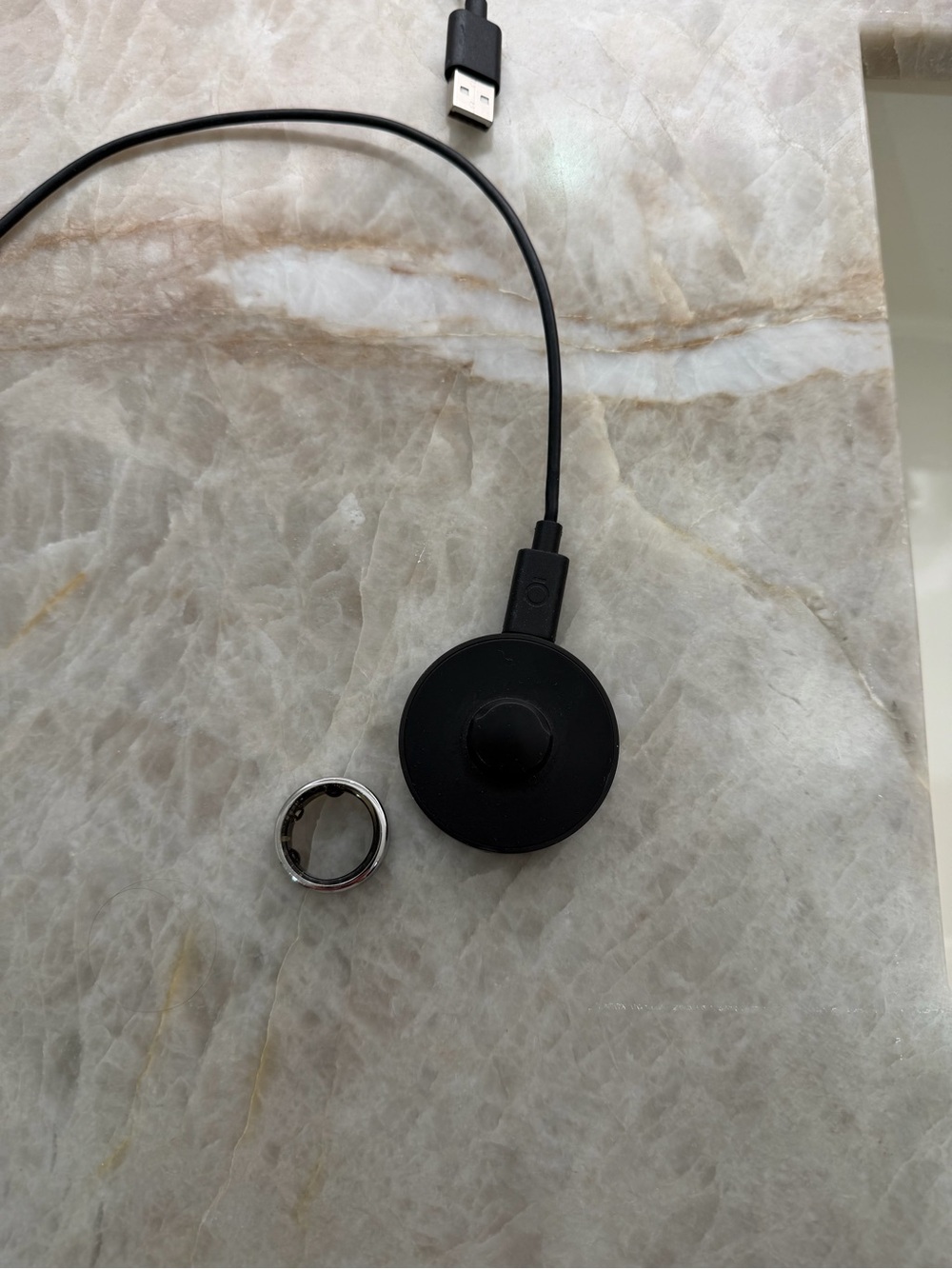 OURA RING Gen 3 size 8 - Picture 12 of 12